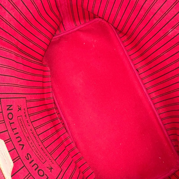 Neverfull GM Monogram Canvas Tote - Picture 11 of 13